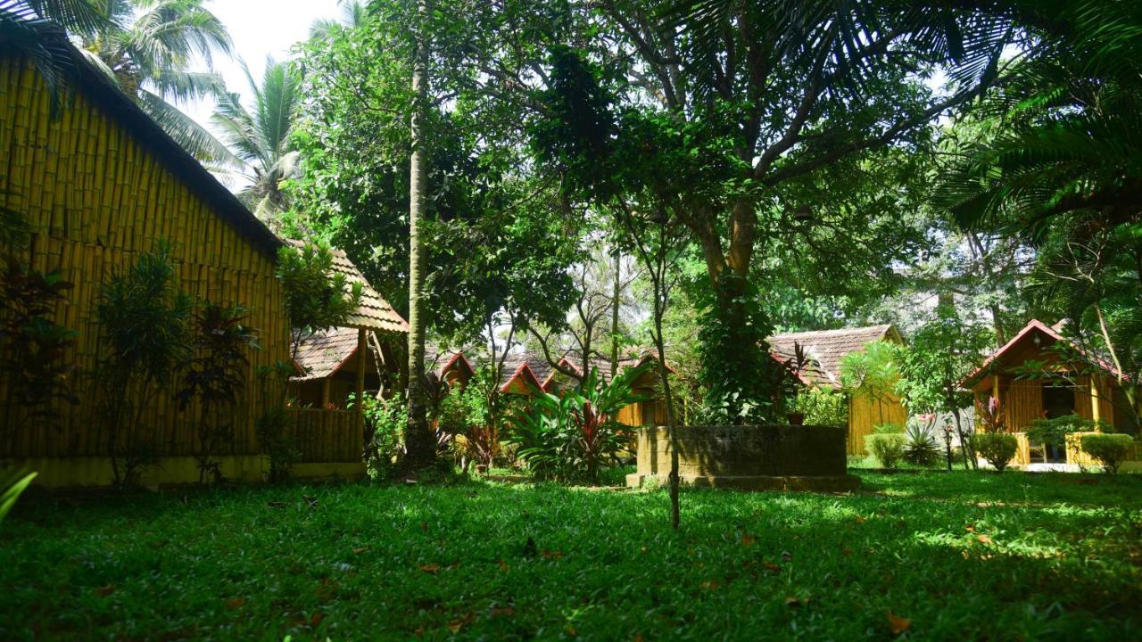 Savithri Inn Cottage Varkala Eksteriør billede