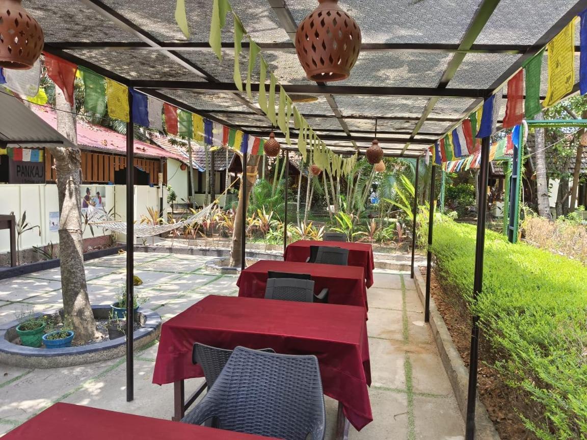 Savithri Inn Cottage Varkala Eksteriør billede